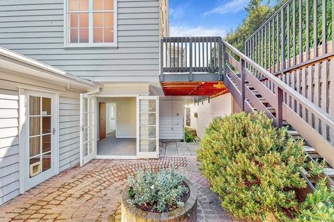 Photo of property in 34 Rama Crescent, Khandallah, Wellington, 6035