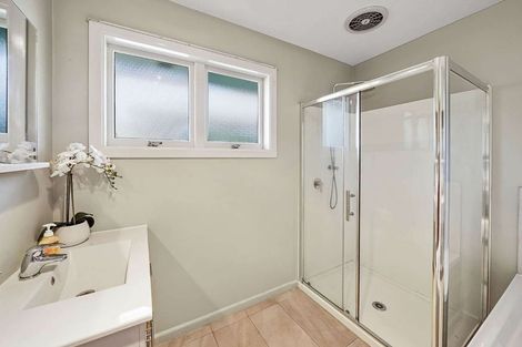Photo of property in 47 Middlepark Road, Sockburn, Christchurch, 8042