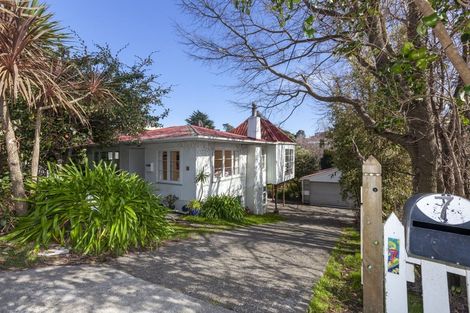 Photo of property in 7 Glen Road, Raumati South, Paraparaumu, 5032