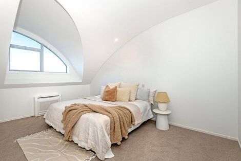 Photo of property in 2/4 Reads Quay, Gisborne, 4010