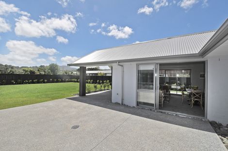 Photo of property in 6 Shearwater Lane, Point Wells, 0986