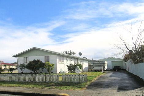 Photo of property in 24 Dover Road, Flaxmere, Hastings, 4120