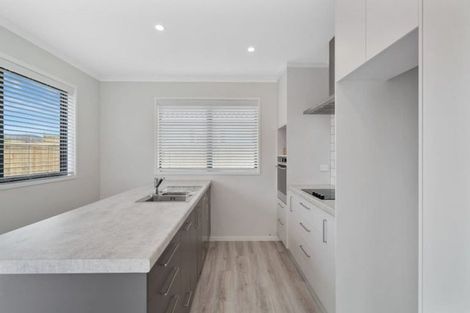 Photo of property in 69 Ridge Drive, Omokoroa, 3114