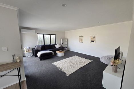 Photo of property in 65a King Street, Waiuku, 2123