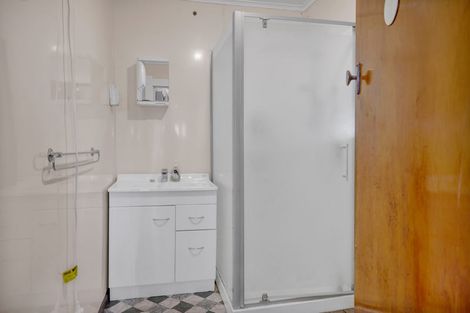 Photo of property in 25 Galt Street, Hawera, 4610
