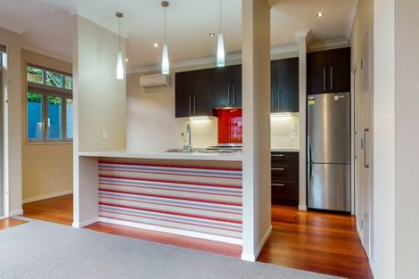 Photo of property in 37 Liardet Street, Vogeltown, Wellington, 6021
