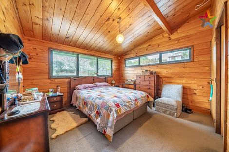 Photo of property in 3 Seymour Grove, Kingsley Heights, Upper Hutt, 5018