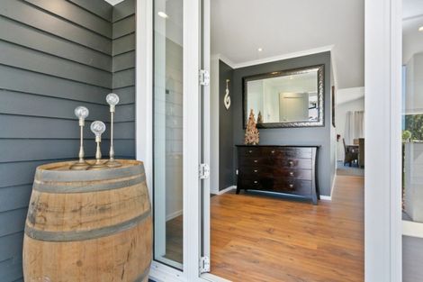 Photo of property in 51 Mike Smith Drive, Cambridge, 3434