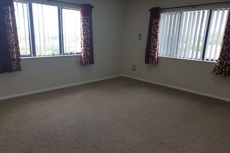 Photo of property in 14 Nandi Lane, Ranui, Auckland, 0612