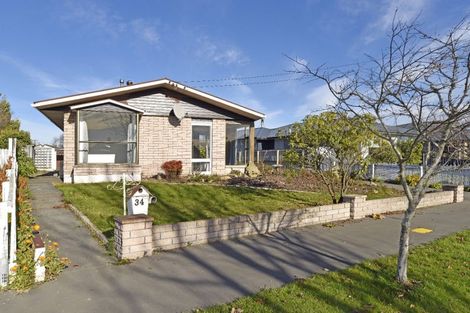 Photo of property in 34 Wingate Street, Redwood, Christchurch, 8051