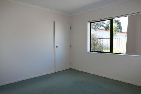 Photo of property in 15b Walton Road, Paraparaumu Beach, Paraparaumu, 5032