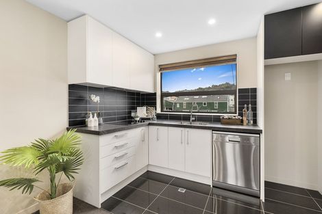 Photo of property in 17/31u Princess Terrace, Newtown, Wellington, 6021