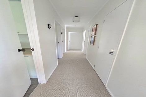 Photo of property in 18 Kahurangi Place, Snells Beach, 0920