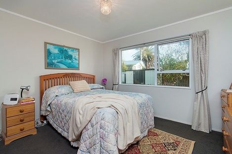 Photo of property in 4b Owens Road, Waiuku, 2123
