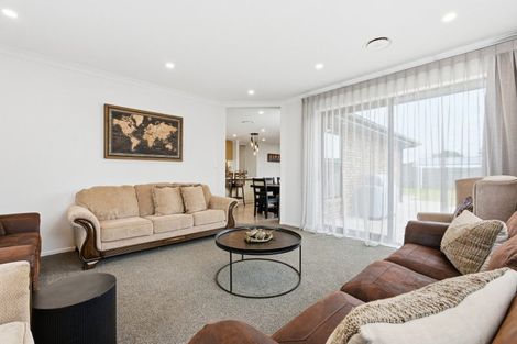 Photo of property in 1 Kauri Place, Pahiatua, 4910