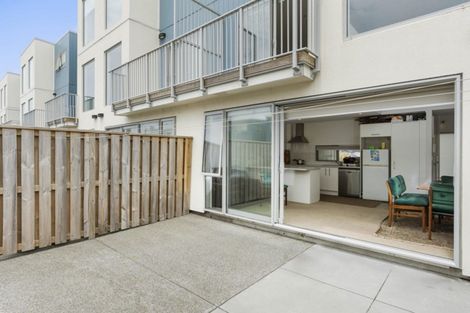 Photo of property in 31 Reynolds Place, Papamoa Beach, Papamoa, 3118