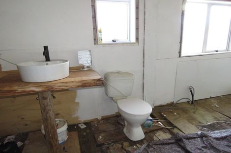 Photo of property in 3 Herald Street, Reefton, 7830