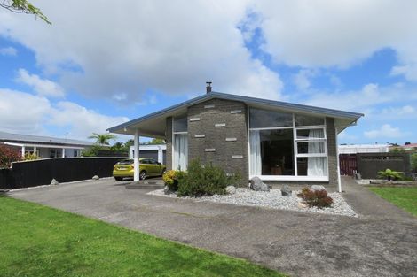 Photo of property in 94 Derby Street, Westport, 7825