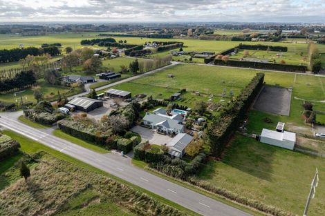 Photo of property in 2009 Longburn Rongotea Road, Longburn, Palmerston North, 4475