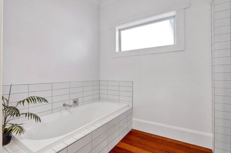 Photo of property in 31 Newton Street, Fitzroy, New Plymouth, 4312