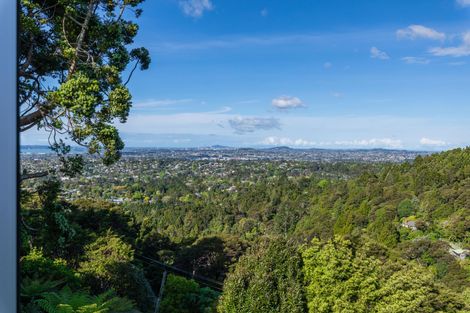 Photo of property in 70 Scenic Drive, Titirangi, Auckland, 0604