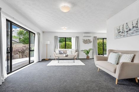 Photo of property in 25 Septimus Place, Henderson, Auckland, 0612