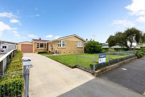 Photo of property in 5 Cleveland Street, Bader, Hamilton, 3206