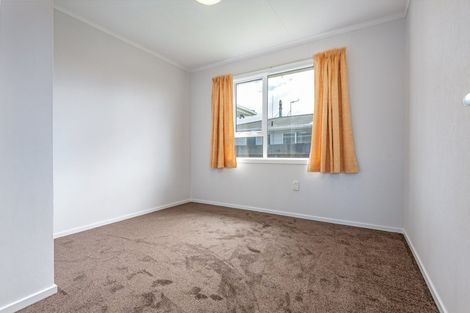 Photo of property in 18 Acacia Street, Kelvin Grove, Palmerston North, 4414