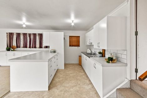 Photo of property in 2/16 Airfield Road, Takanini, 2112