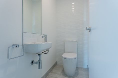 Photo of property in 17/1 Scott Road, Hobsonville, Auckland, 0616