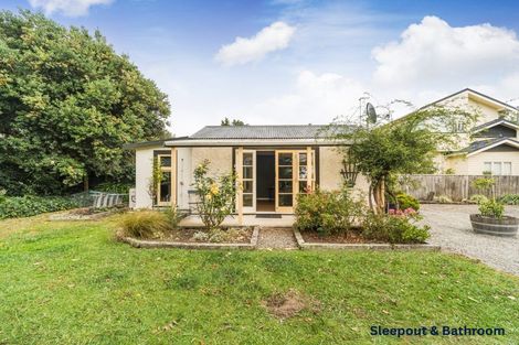 Photo of property in 7 Rangitane Street, Palmerston North, 4414