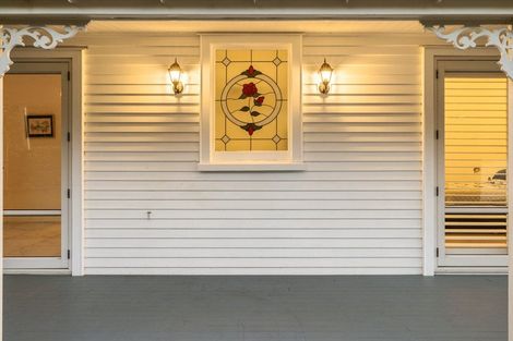 Photo of property in 100 Pukekohe East Road, Pukekohe, 2677