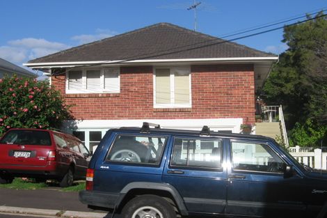 Photo of property in 1/12 Buchanan Street, Devonport, Auckland, 0624