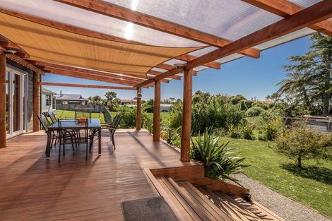 Photo of property in 30 The Esplanade, Westport, 7825