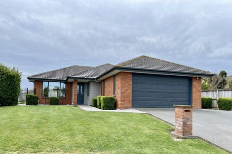 Photo of property in 1 Keats Place, Rolleston, 7614