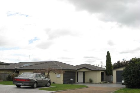 Photo of property in 8 Penlington Place, Havelock North, 4130
