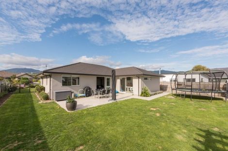 Photo of property in 6 Harold Place, Stoke, Nelson, 7011