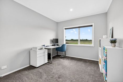 Photo of property in 32 Spencer Lane, Greytown, 5712