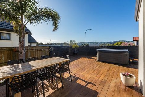 Photo of property in 1 Astronomer Place, Whitby, Porirua, 5024