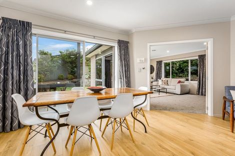 Photo of property in 4 Peel Lane, Aotea, Porirua, 5024