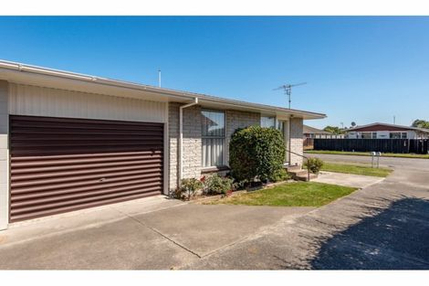 Photo of property in 17 Blakehall Place, Spreydon, Christchurch, 8024