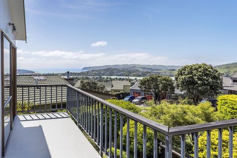 Photo of property in 22 Mercury Way, Whitby, Porirua, 5024