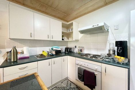 Photo of property in 4/57 Carrington Street, Lower Vogeltown, New Plymouth, 4310