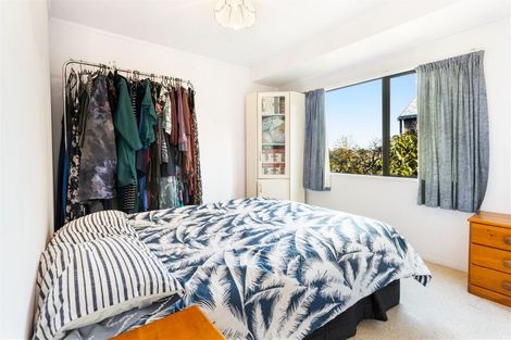 Photo of property in 3 Fernhaven Place, Massey, Auckland, 0614