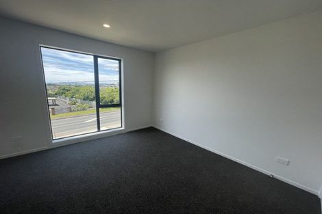 Photo of property in 1/504 Don Buck Road, Massey, Auckland, 0614