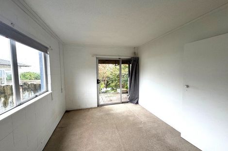 Photo of property in 26 Cyclarama Crescent, Massey, Auckland, 0614