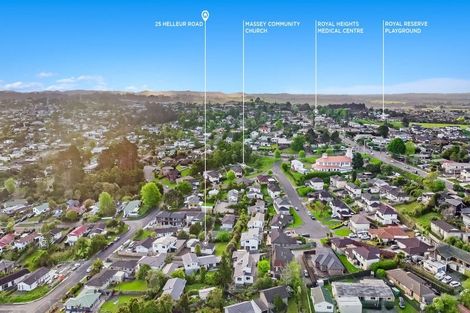 Photo of property in 25 Helleur Road, Massey, Auckland, 0614