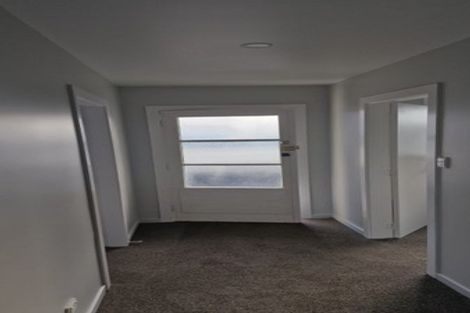 Photo of property in 19 Lambeth Crescent, Northcote, Christchurch, 8052