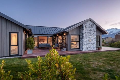 Photo of property in 64 Jacks Point Rise, Jacks Point, Queenstown, 9371