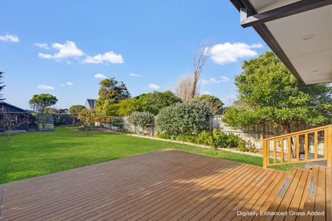 Photo of property in 357 Estuary Road, South New Brighton, Christchurch, 8062